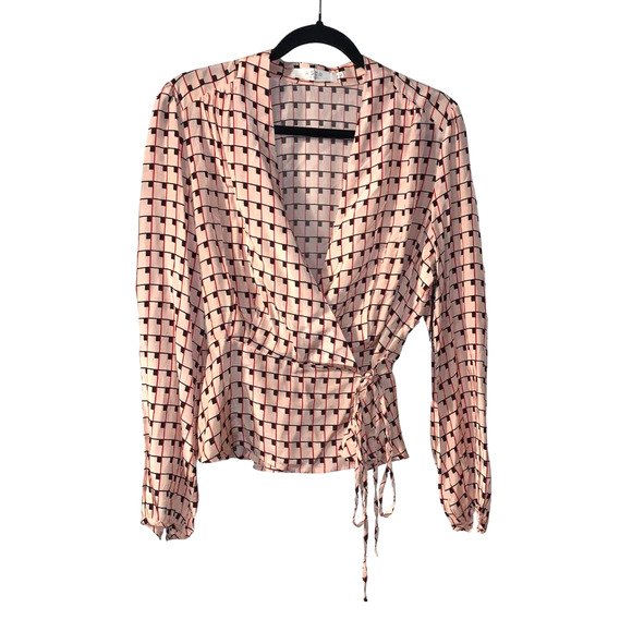 ASTR Women's Wrap Front Blouse Size L NEW Missing Wrist Buttons Pink Lightweight - Picture 1 of 7